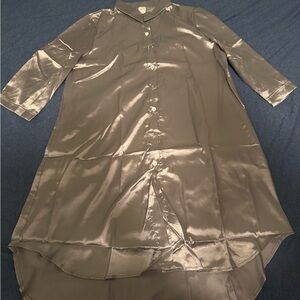 Elegant Gray Satin Shirt Dress